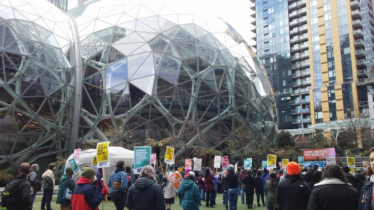 2303251137Rally-squashed